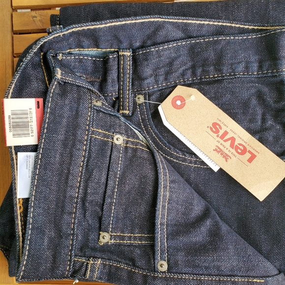 Levi's 505 Straight Leg Jeans - Picture 3 of 5